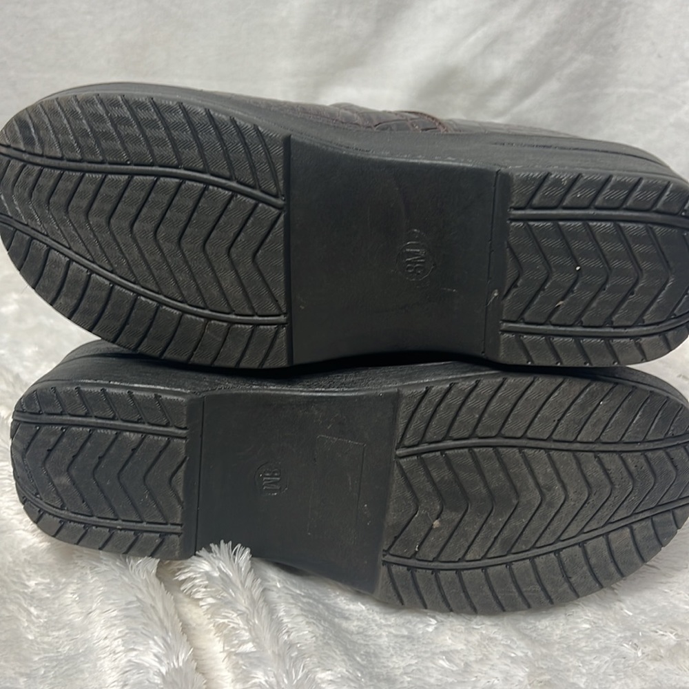 BOC Clogs! - Picture 3 of 6